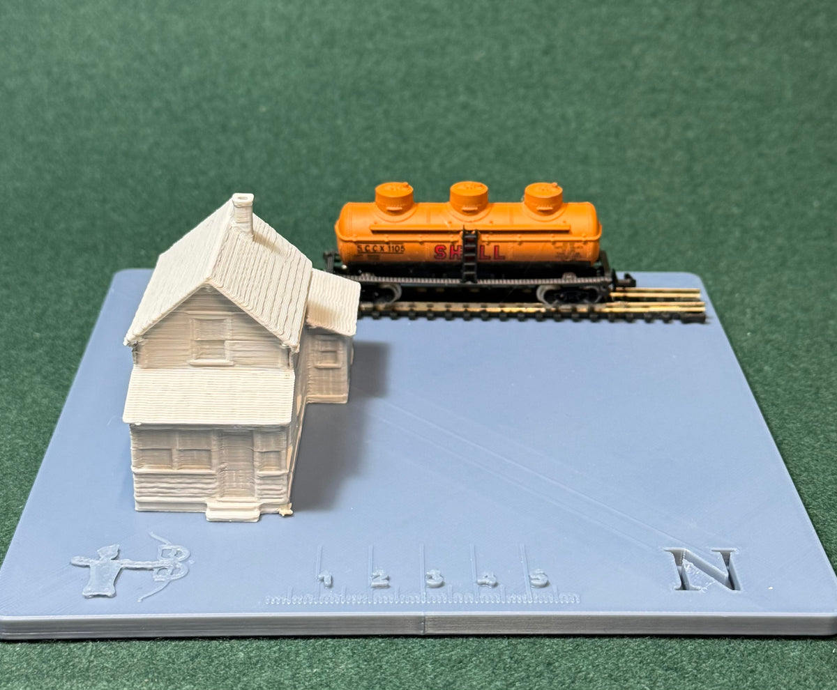 HO & N Struktur Hinterhof-Häuschen Modelleisenbahn H0 Spur N Diorama
