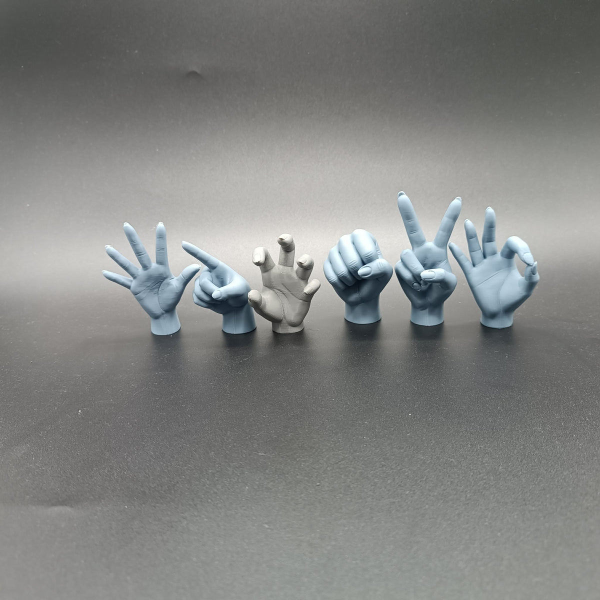 Paket mit realistischen weiblichen Handmodellen