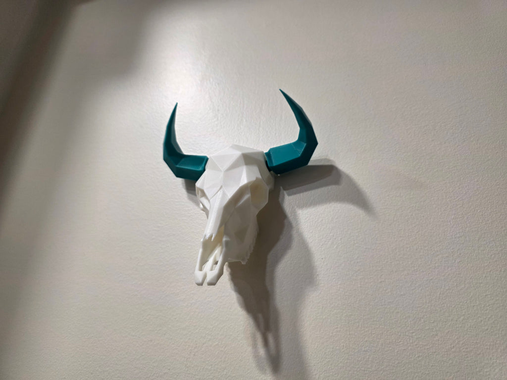 Stierschädel Wanddeko Low Poly