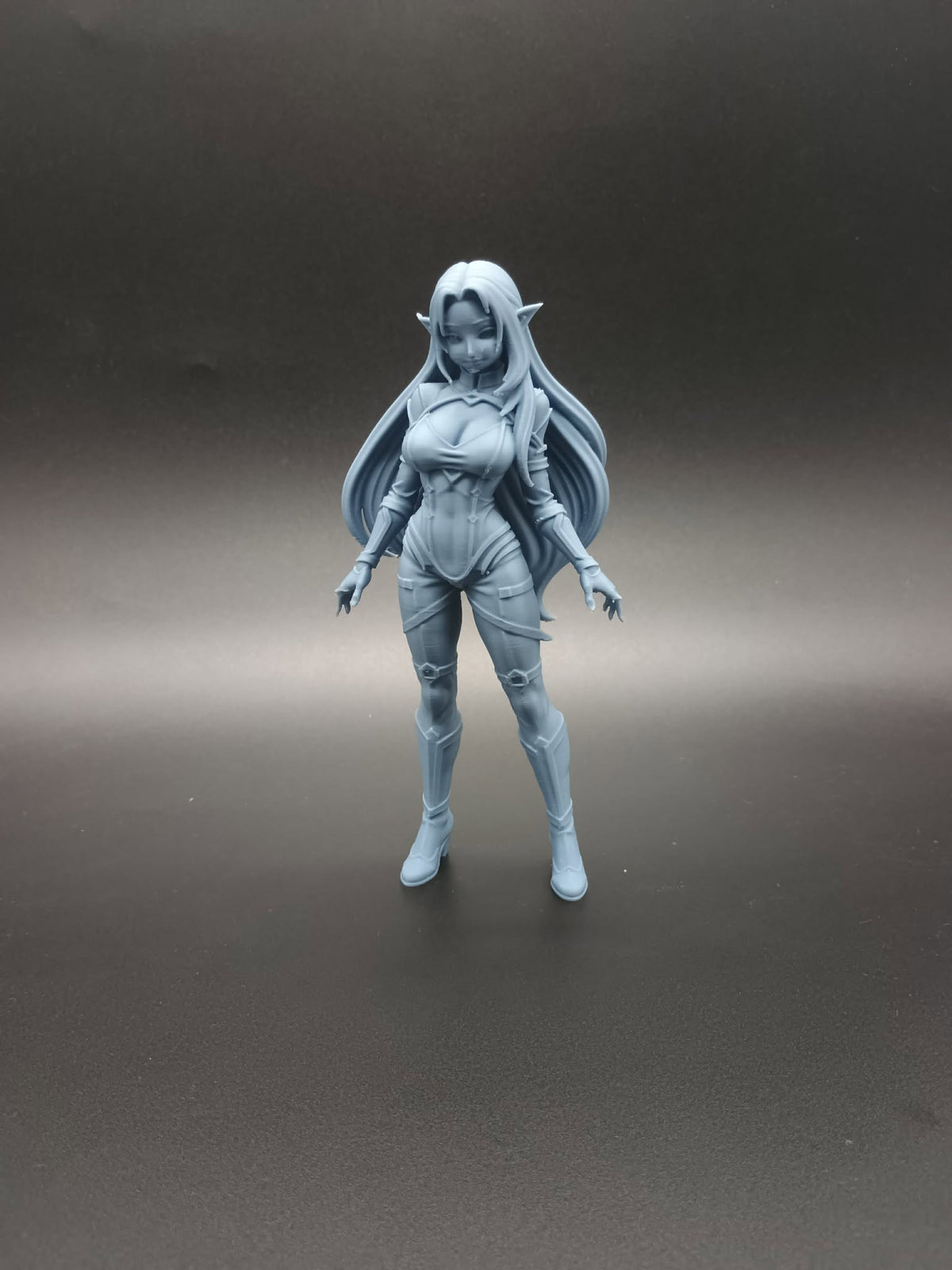 Alpha Die Eminenz im Schatten Figur