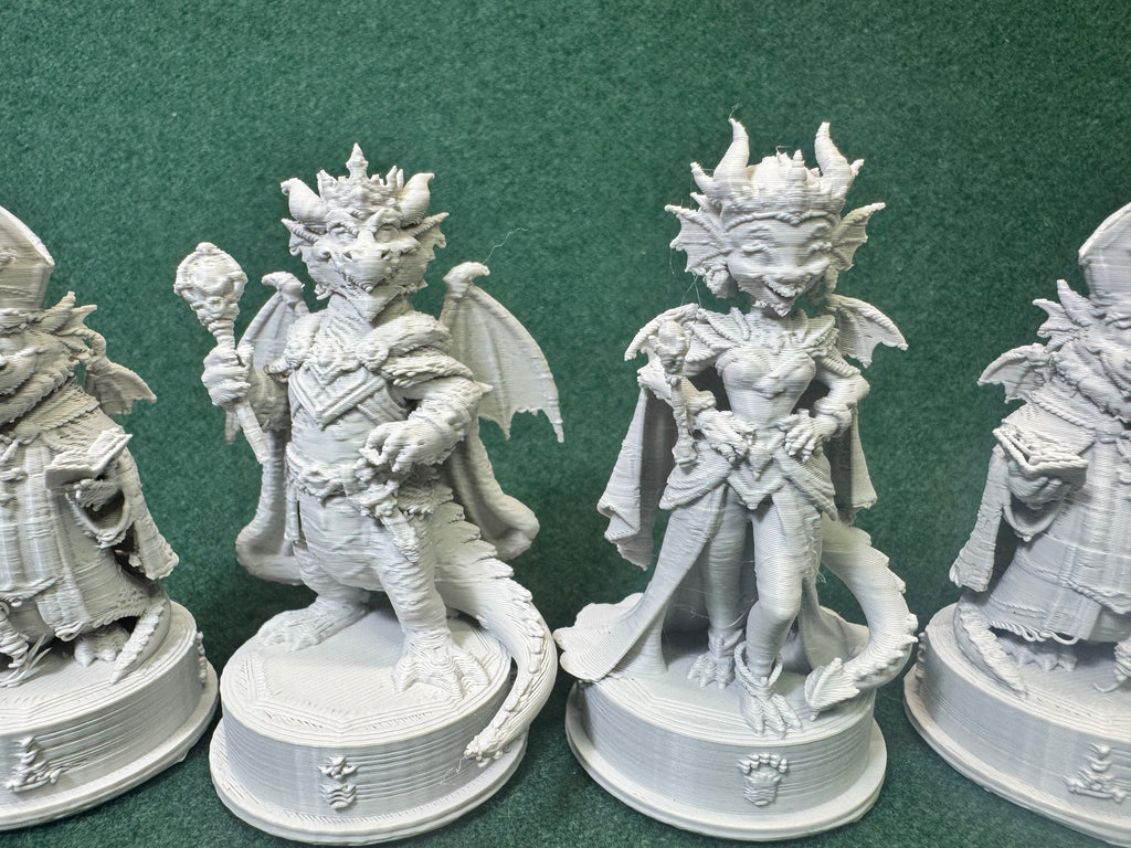 KOMISCHES Drachen-Schachset Serie 3 Schachspiel Sammlerstück Fantasy Deko