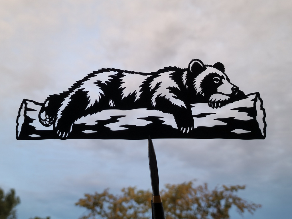 Schlafender Bär auf Baumstamm Wandkunst Dekoration Wandbild Wanddeko Tiere