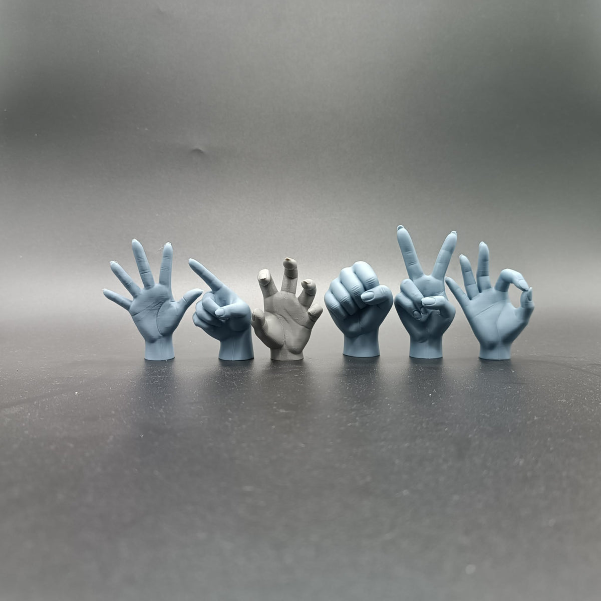 Paket mit realistischen weiblichen Handmodellen