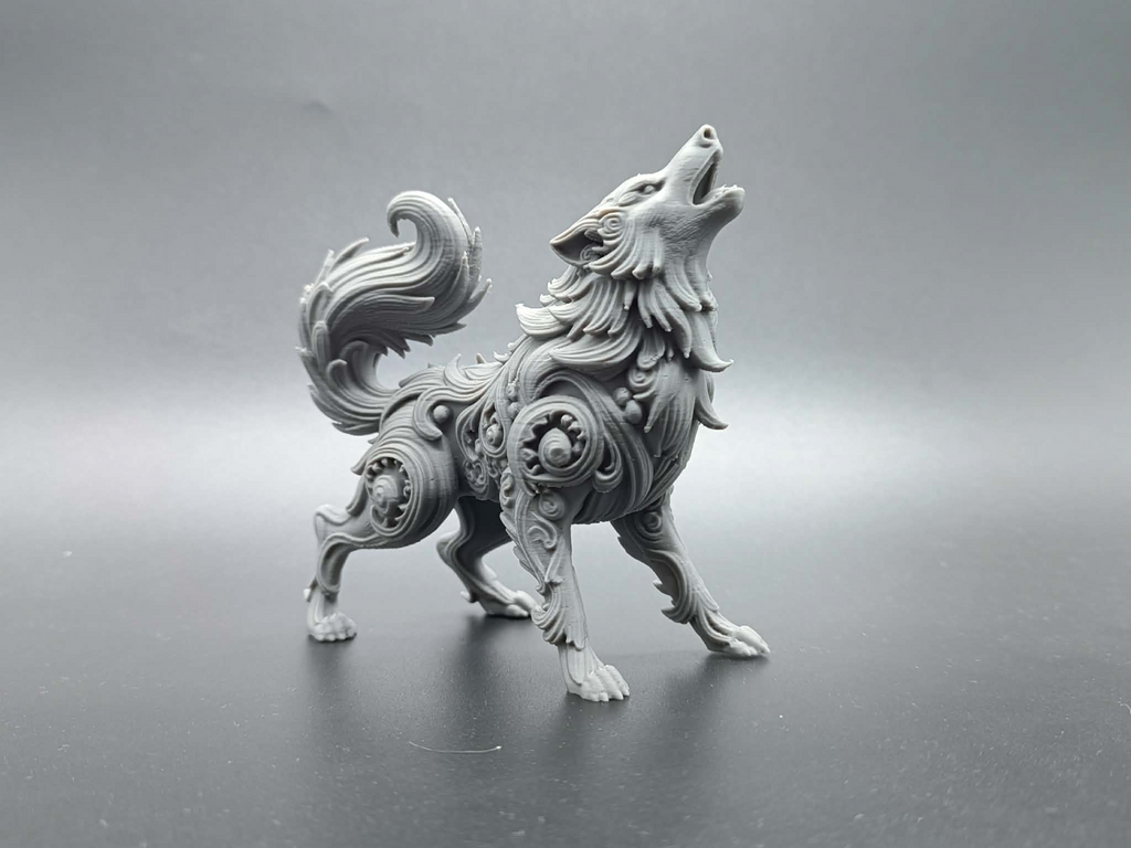 Fantasy Heulender Ornamentaler Wolf Figur Deko