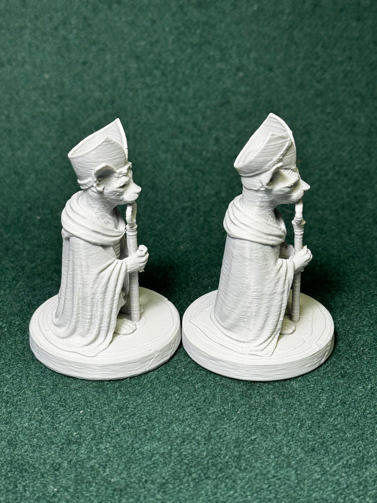 Katzen Vielleicht Hunde vs. C Figur Deko Statue Fantasy Mittelalter Tiere