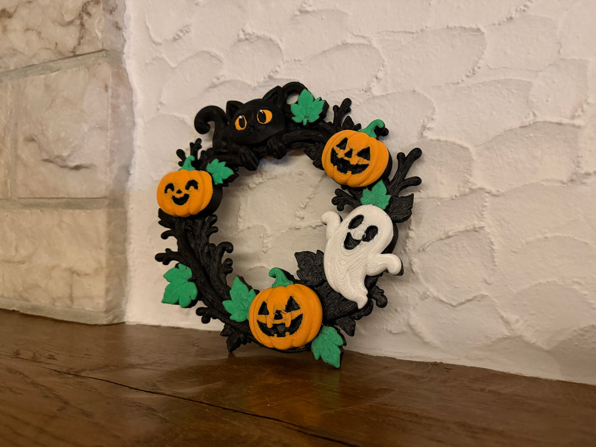 Halloween Kranz mit Kürbissen, Gespenst und Katze