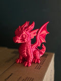 Ember der Baby-Drache Figur Deko Statue Fantasy Mittelalter Rollenspiel