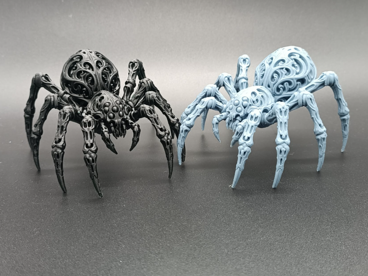 Detaillierte Gotische Spinnenkunst Figur Deko