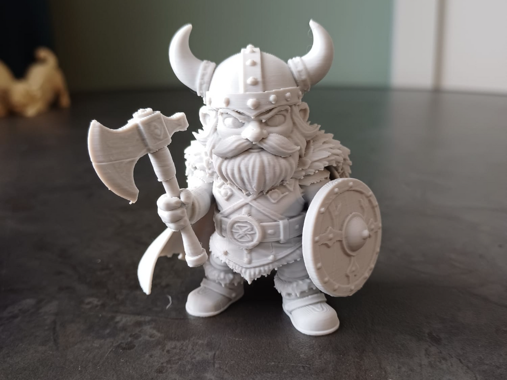 Mini-Wikingerkrieger mit Axt und Schild-Figur Deko Statue Fantasy Tabletop