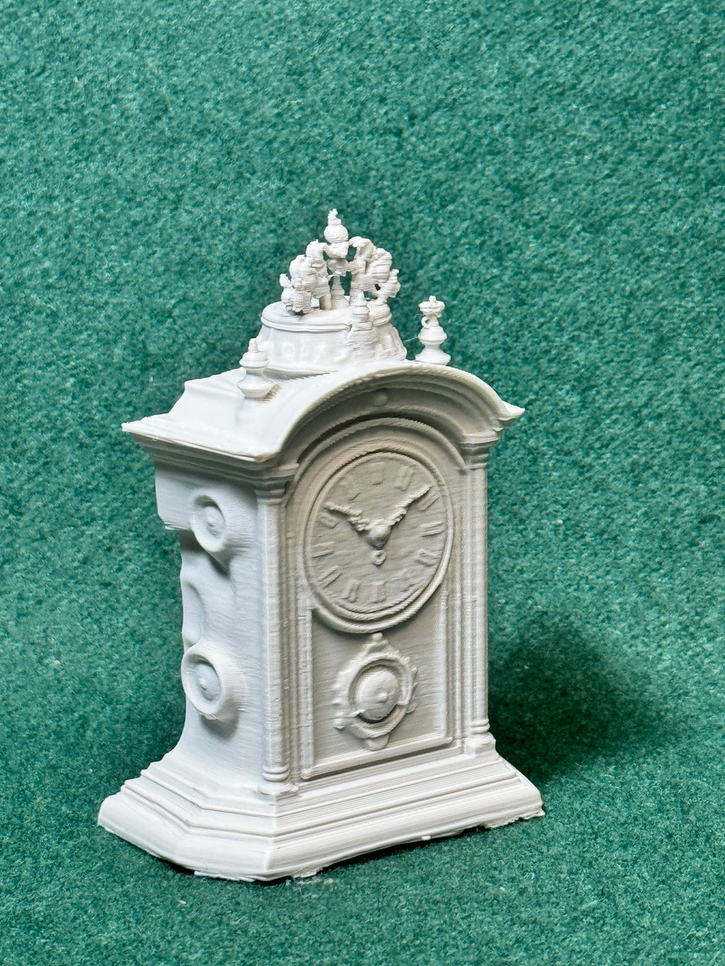 Puppenhaus Mini Kaminuhren des viktorianischen Zeitalters 1 Miniatur 1:12