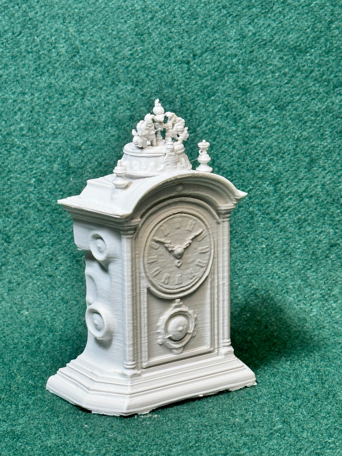 Puppenhaus Mini Kaminuhren des viktorianischen Zeitalters 1 Miniatur 1:12