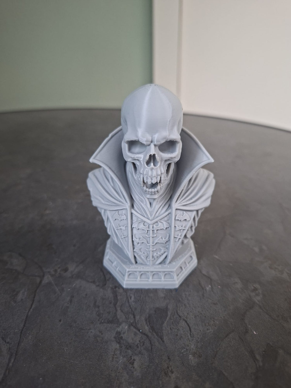 Vampir-Skelett-Büste Gotische Totenkopf-Skulptur Figur Deko Statue Grusel