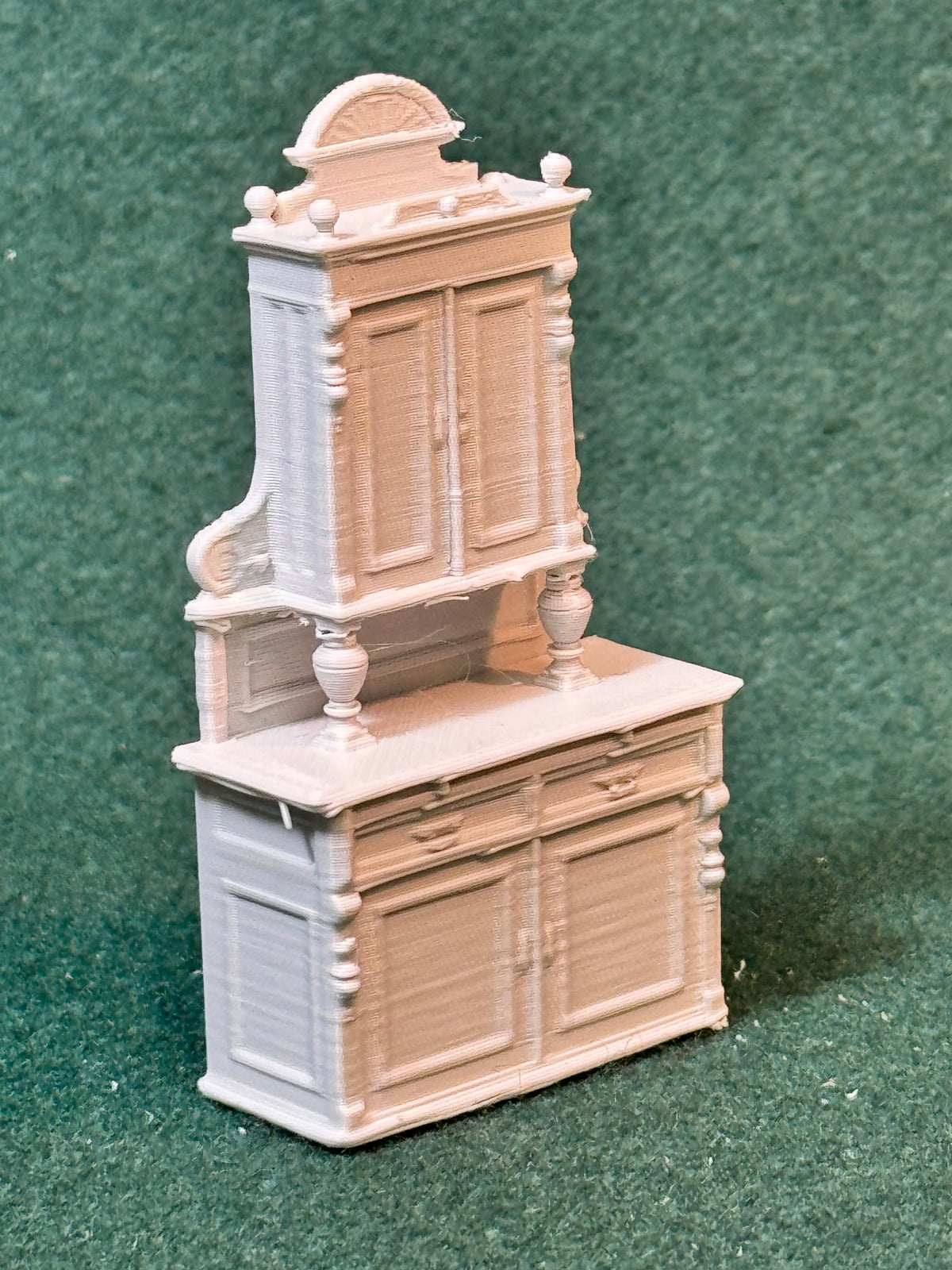Puppenhaus Mini Wäschetrockenschrank der viktorianischen Ära 1 Miniatur