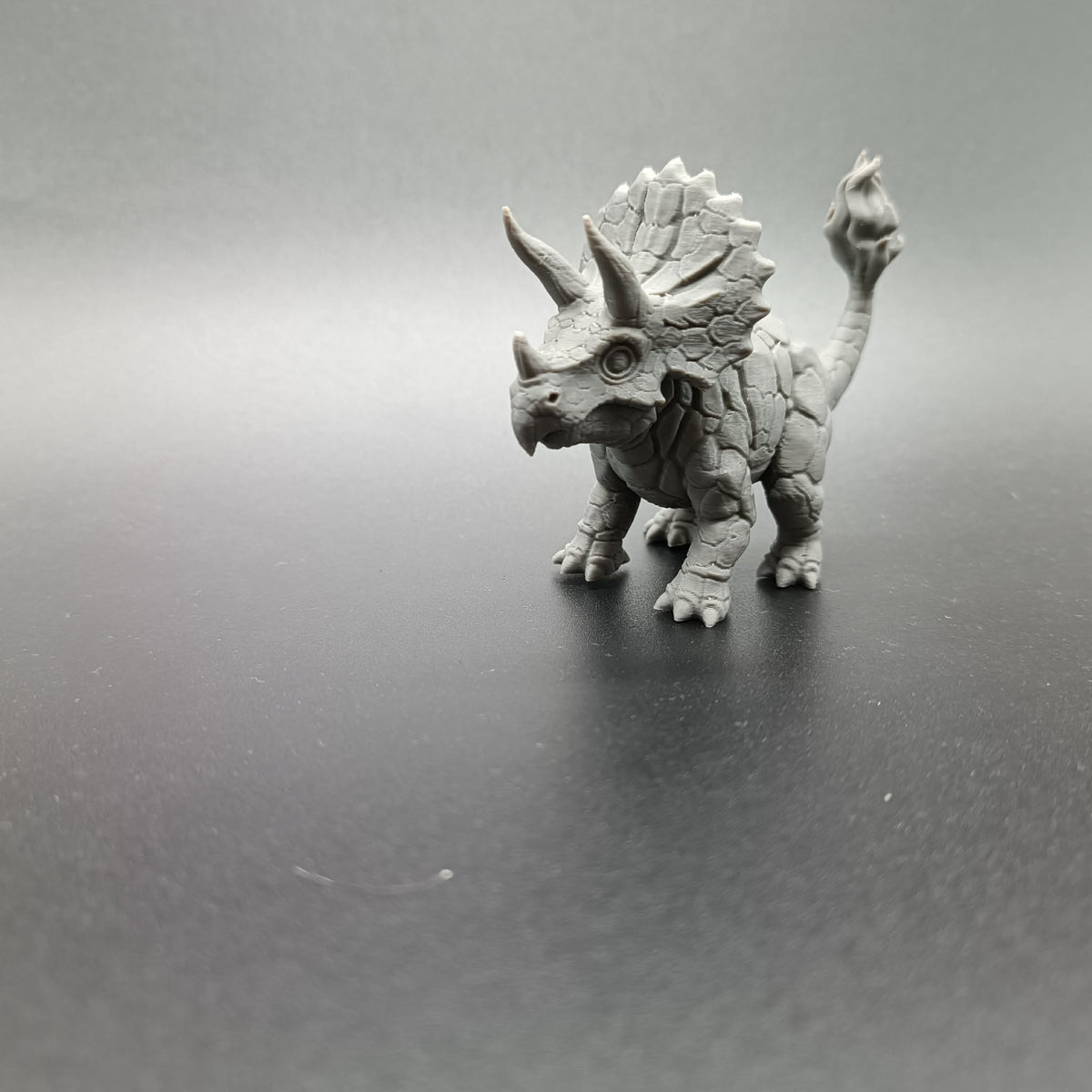 Lava-Dino-Trupp 5 niedliche Vulkan-Dinosaurier Figur Deko