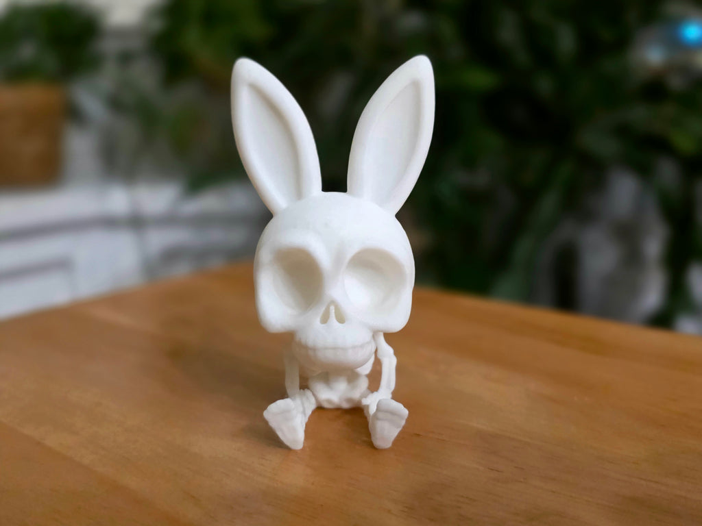 Skelett Figur entspannt Osterhase