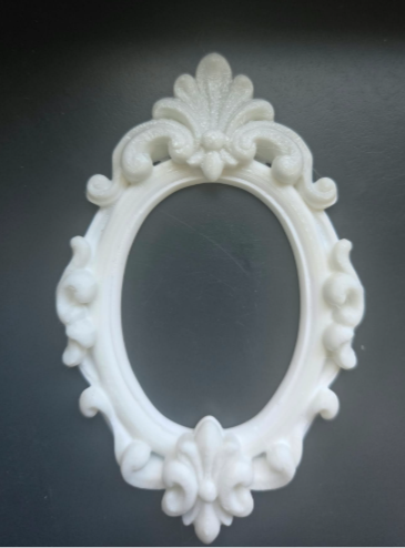Eleganter verzierter ovaler Rahmen Skalierbar Figur Deko Statue Skulptur