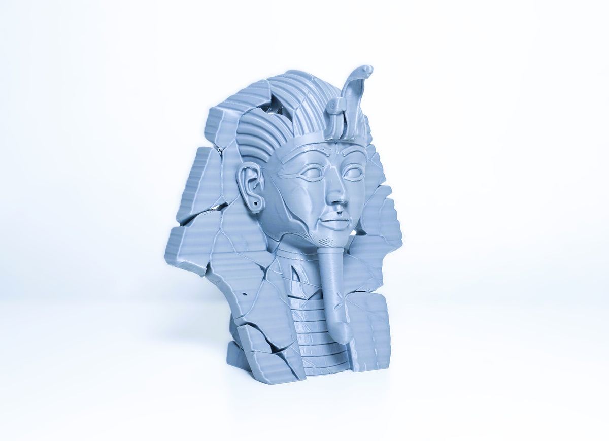 Pharao zerbrochen Figur