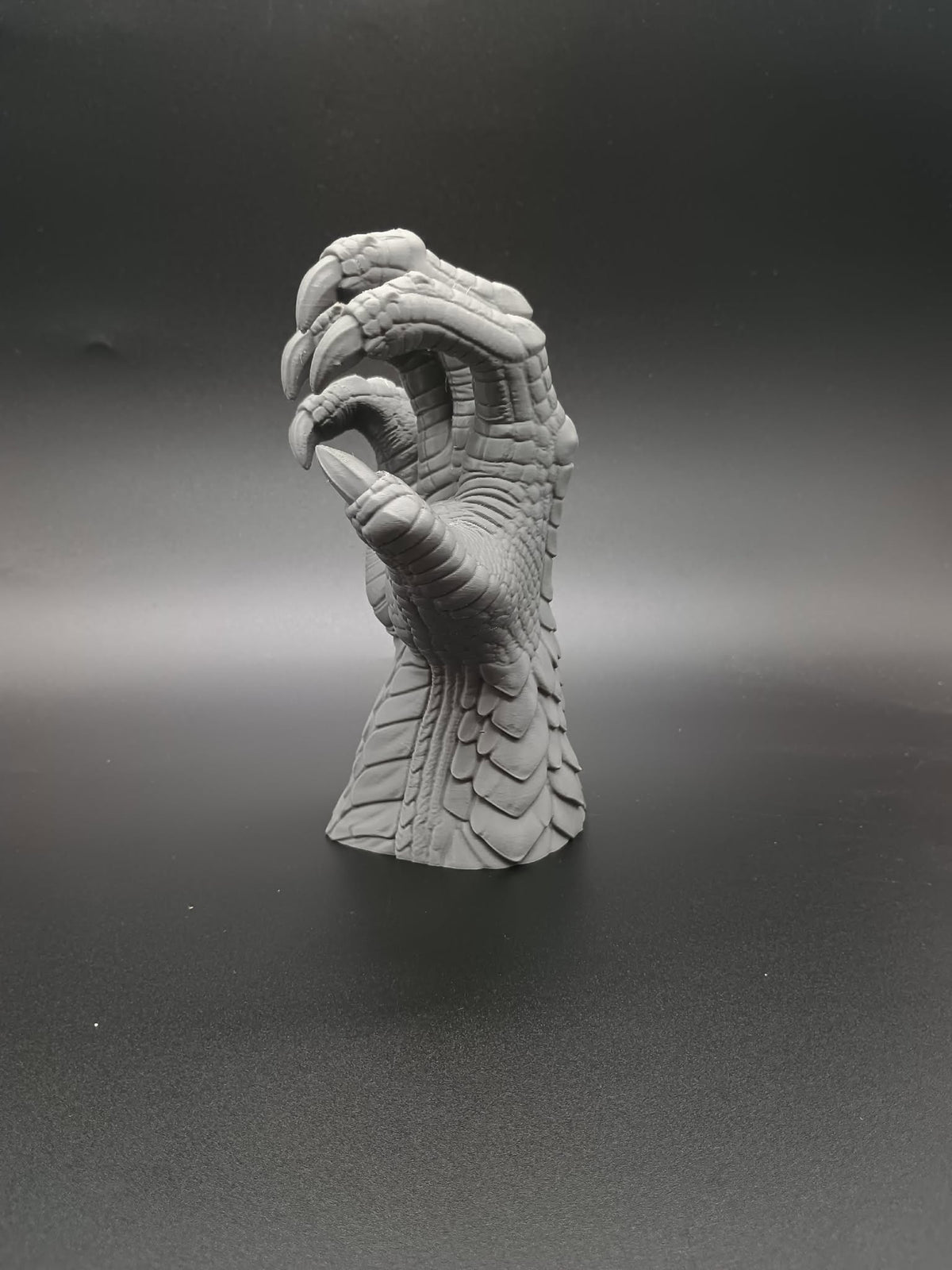 Drachenhand Fantasy Ausstellungsdekorationsstück