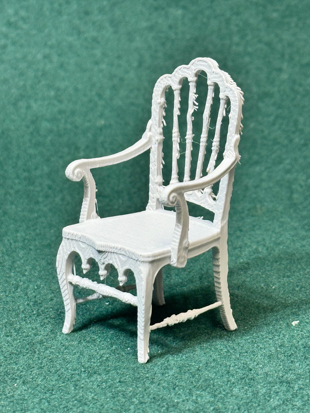 Stuhl Tennyson 1:12 Puppenhaus Miniatur Puppenstube Diorama Modellbau