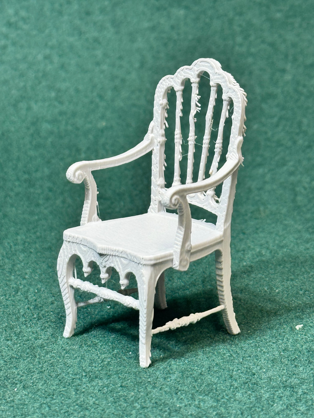 Stuhl Tennyson 1:12 Puppenhaus Miniatur Puppenstube Diorama Modellbau