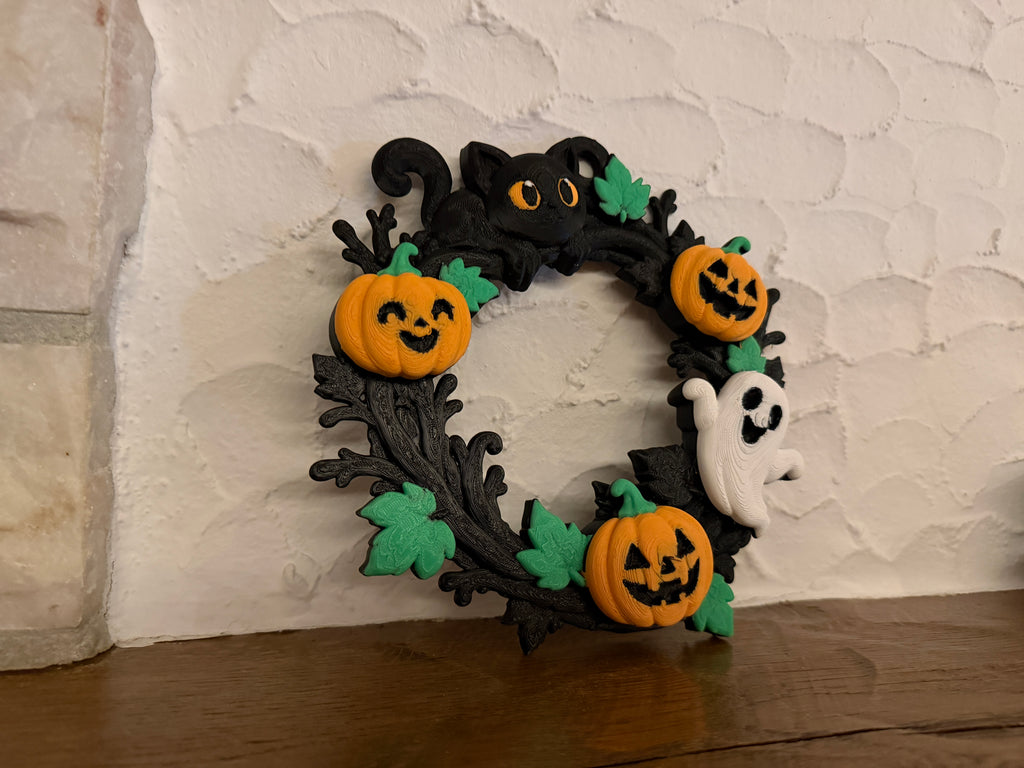 Halloween Kranz mit Kürbissen, Gespenst und Katze