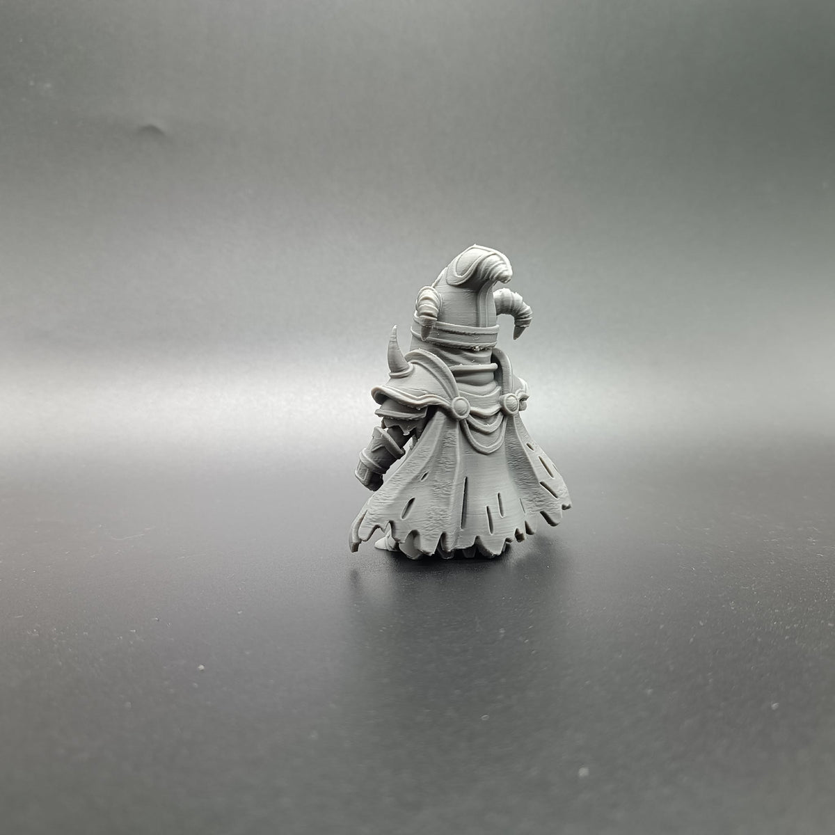 Dunkle Fantasy Untoter Zauberer Skelett-Magier Figur Deko
