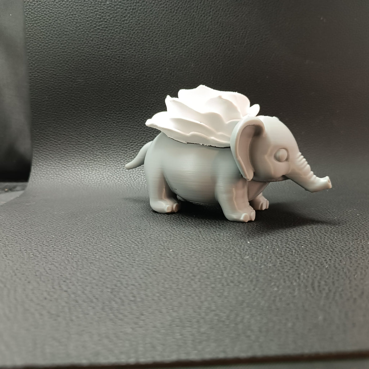 Elefant der sanften Liebe Figur Deko