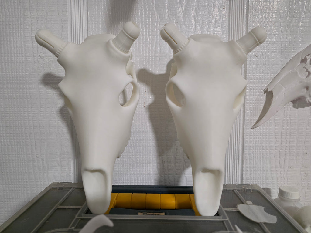 Kunst-Totenkopf Geweihhalterung