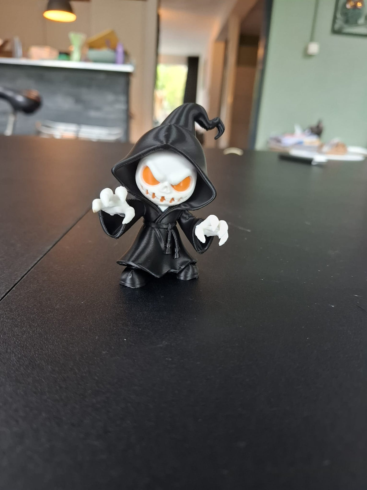 Kleiner Sensenmann der Nacht Figur Deko Statue Halloween Grusel Gothic