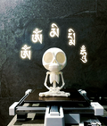 Skelett Figur entspannt Buddha