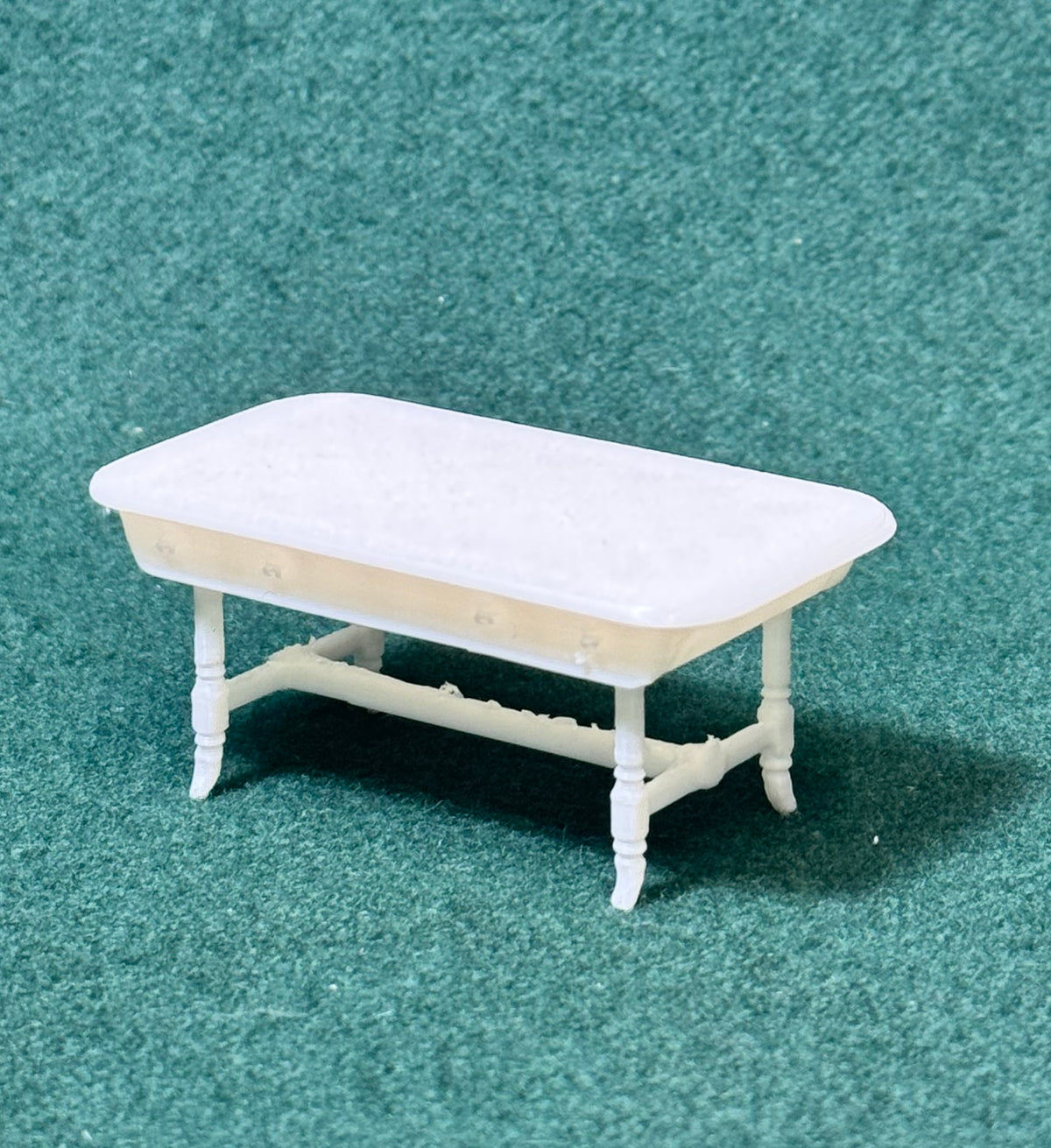Puppenhaus Mini Küchentisch aus der Viktorianischen Ära 2 Miniatur 1:12