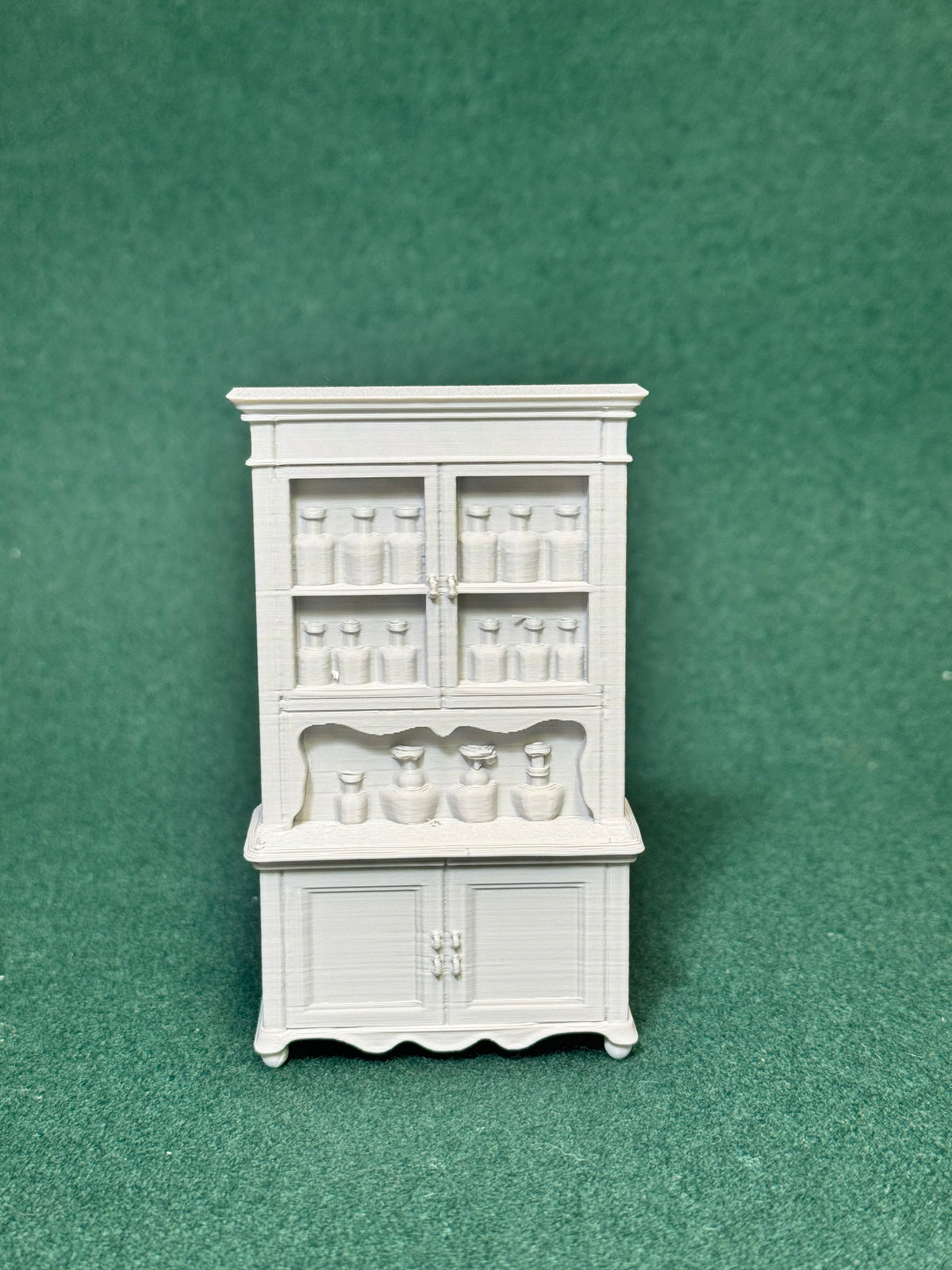 Puppenhaus Mini Viktorianische Ära Medizinschrank 3B Miniatur 1:12 Diorama
