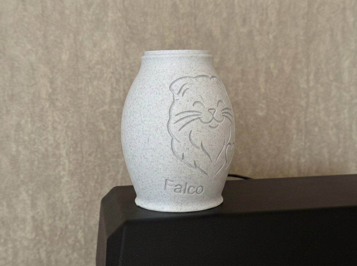 Tierurne Scottish Fold Linien-Design