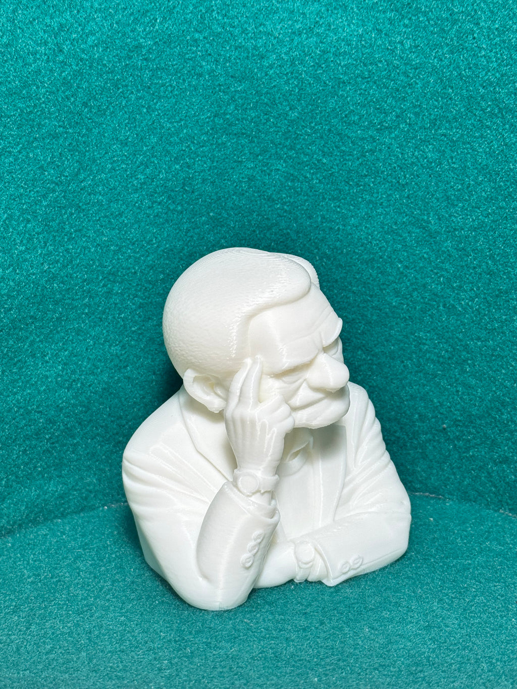 Der Denker Hommage an Auguste Rodin. Unwürdig Figur Deko Statue Mythologie