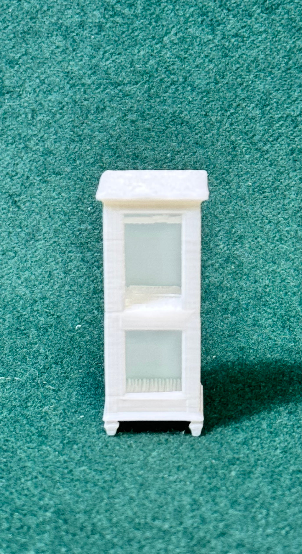 Puppenhaus Mini Spinde aus der Viktorianischen Ära 4 Miniatur 1:12 Diorama