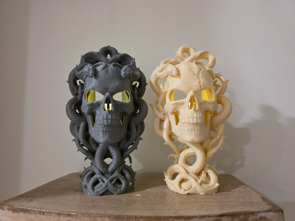 Gothic Schlangen-Totenkopf Halloween Deko
