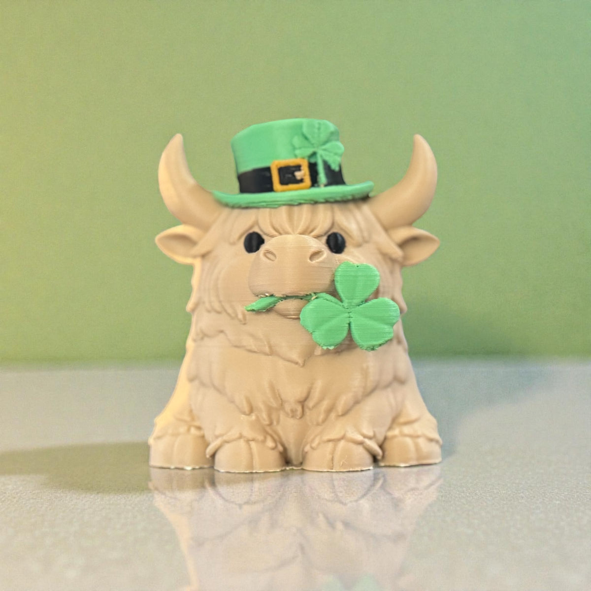 Hochlandrind St. Patricks Day Figur Deko Variante 2