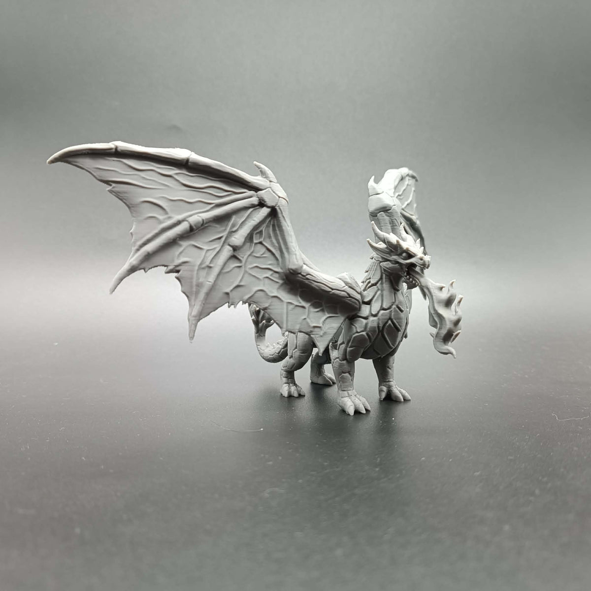 Vulkanischer Drache Figur Deko