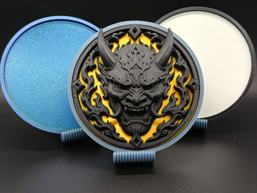 Geschichtete Dämonen Oni Maske Wandkunst Wanddeko