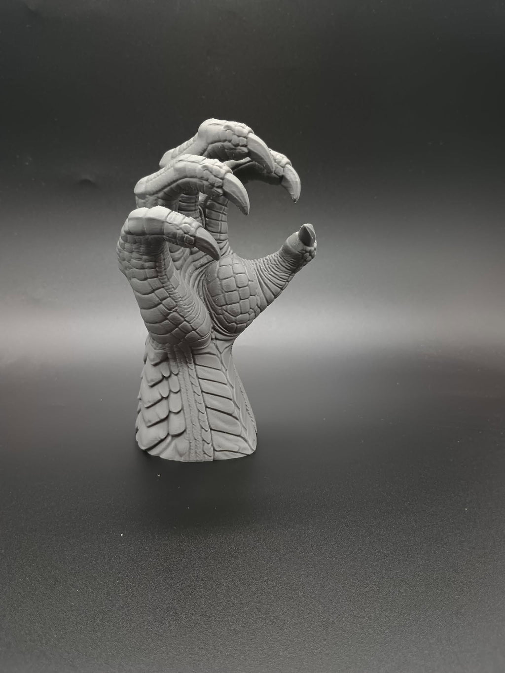 Drachenhand Fantasy Ausstellungsdekorationsstück