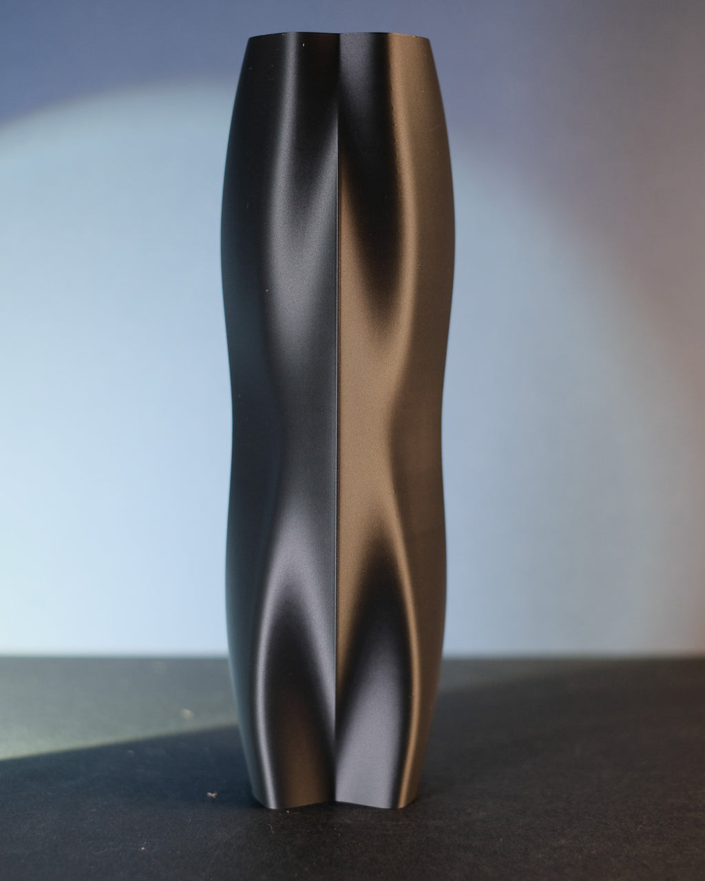 Vase Yoga-Pose - Skulpturale Form