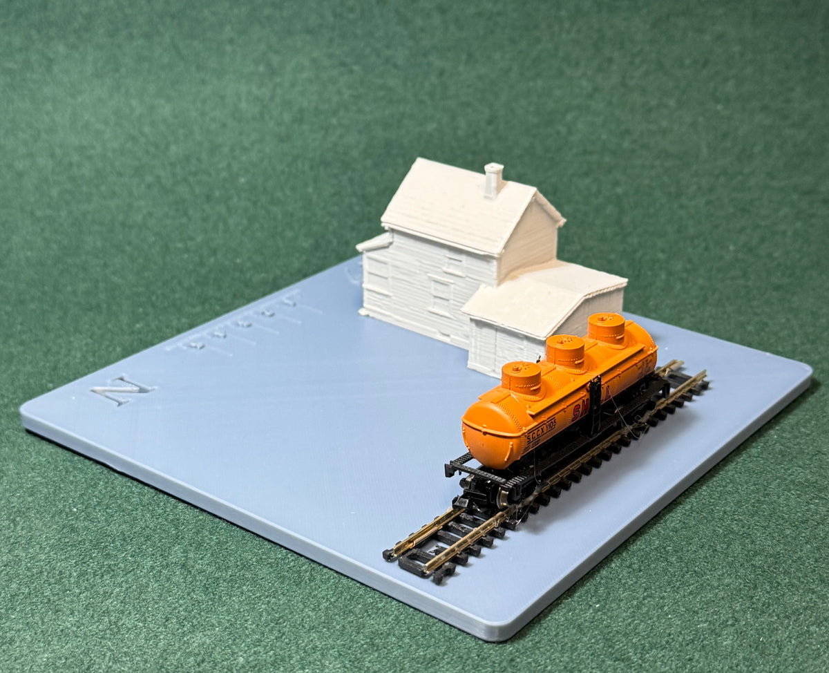 HO & N Struktur Hinterhof-Häuschen Modelleisenbahn H0 Spur N Diorama