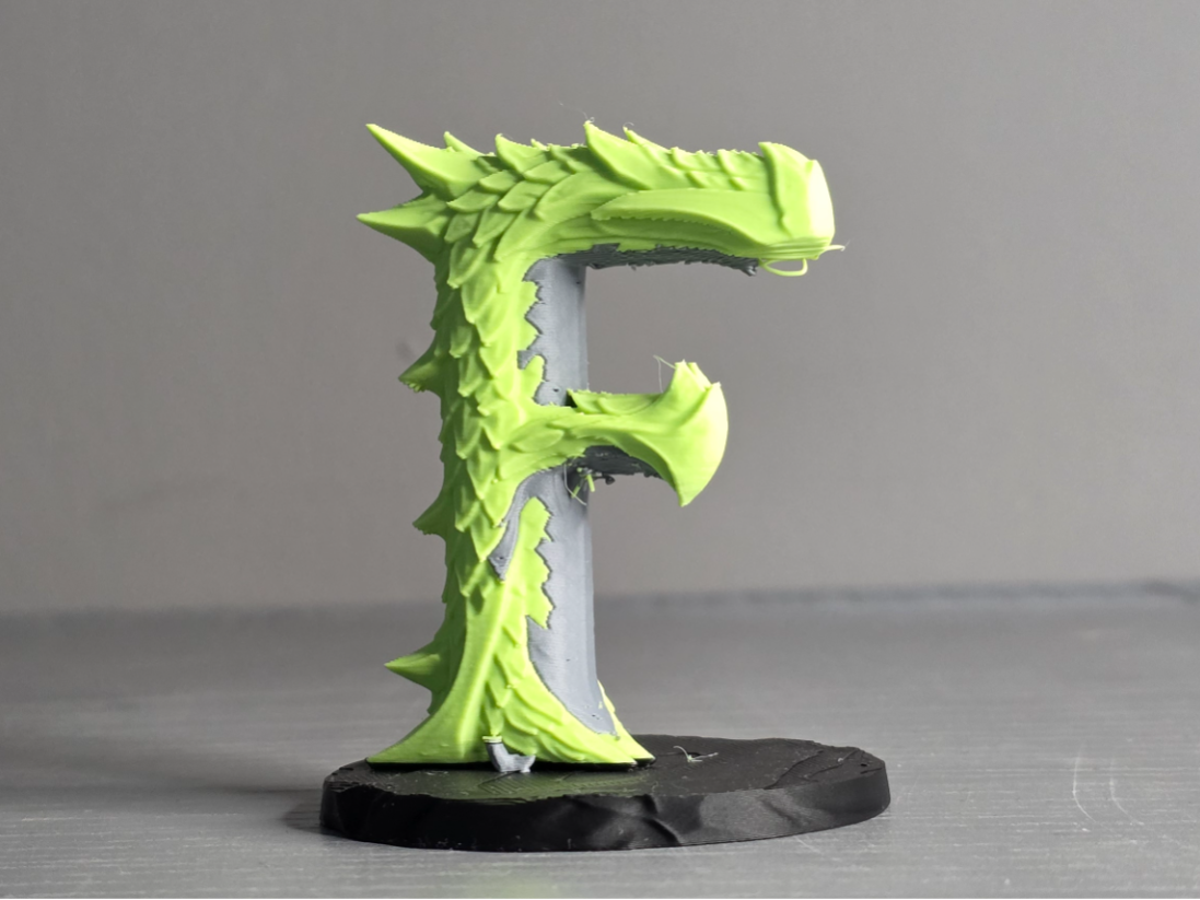 Drachenbuchstabe F Displayskulptur Figur Deko Statue Fantasy Mittelalter
