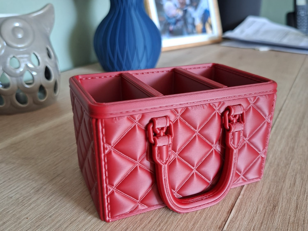 Luxuriöse Schreibtisch-Organizer-Tasche Figur Deko Statue Skulptur Vitrine