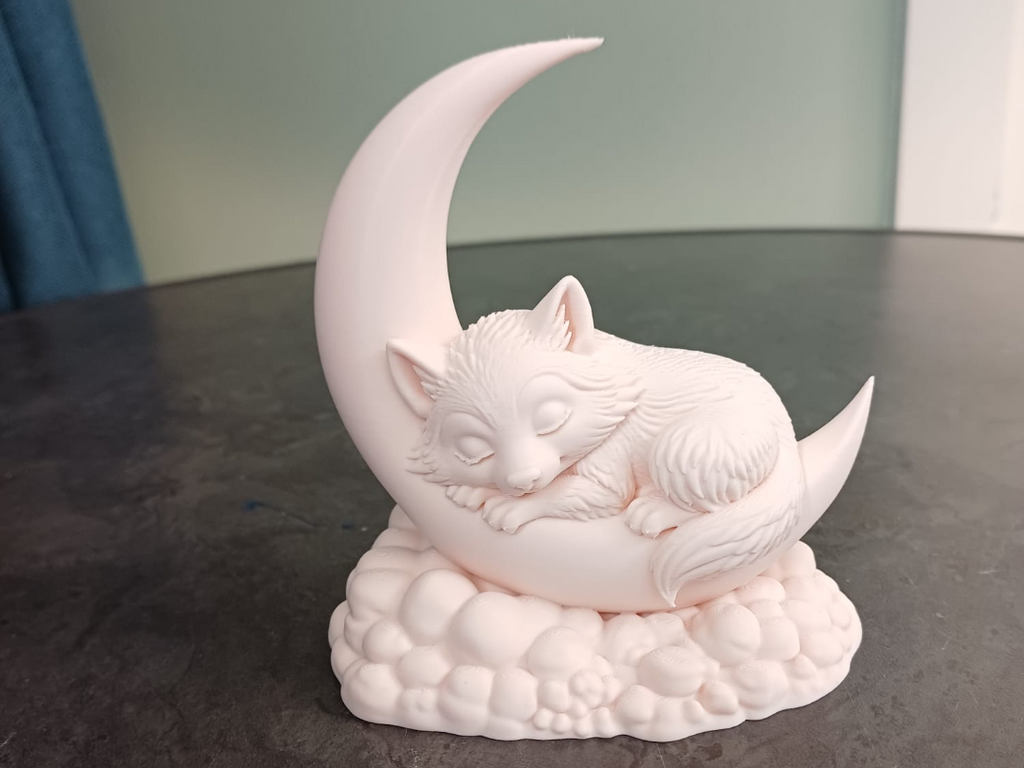 Schlafendes Baby Wolf auf Mondsichel Figur Deko Statue Fantasy Mittelalter