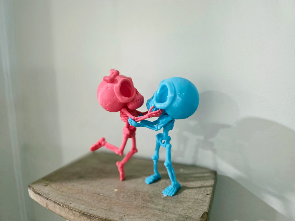 Skelett Figur entspannt Tanzpaar