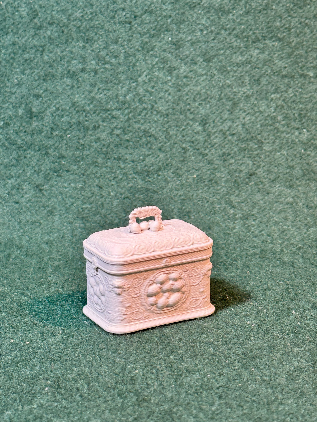 Puppenhaus Mini Brotkasten aus der viktorianischen Ära Miniatur 1:12 Möbel