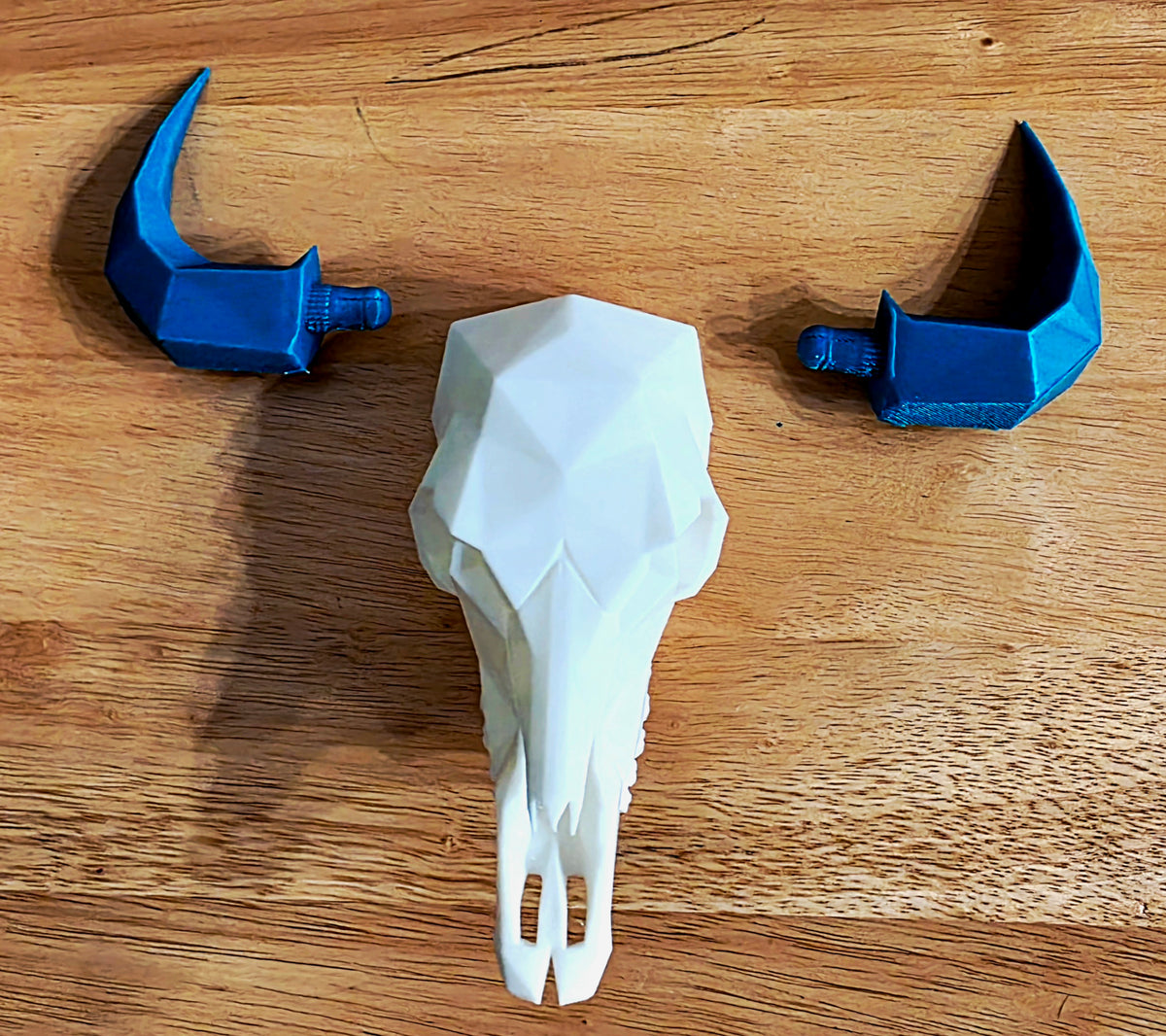 Stierschädel Wanddeko Low Poly