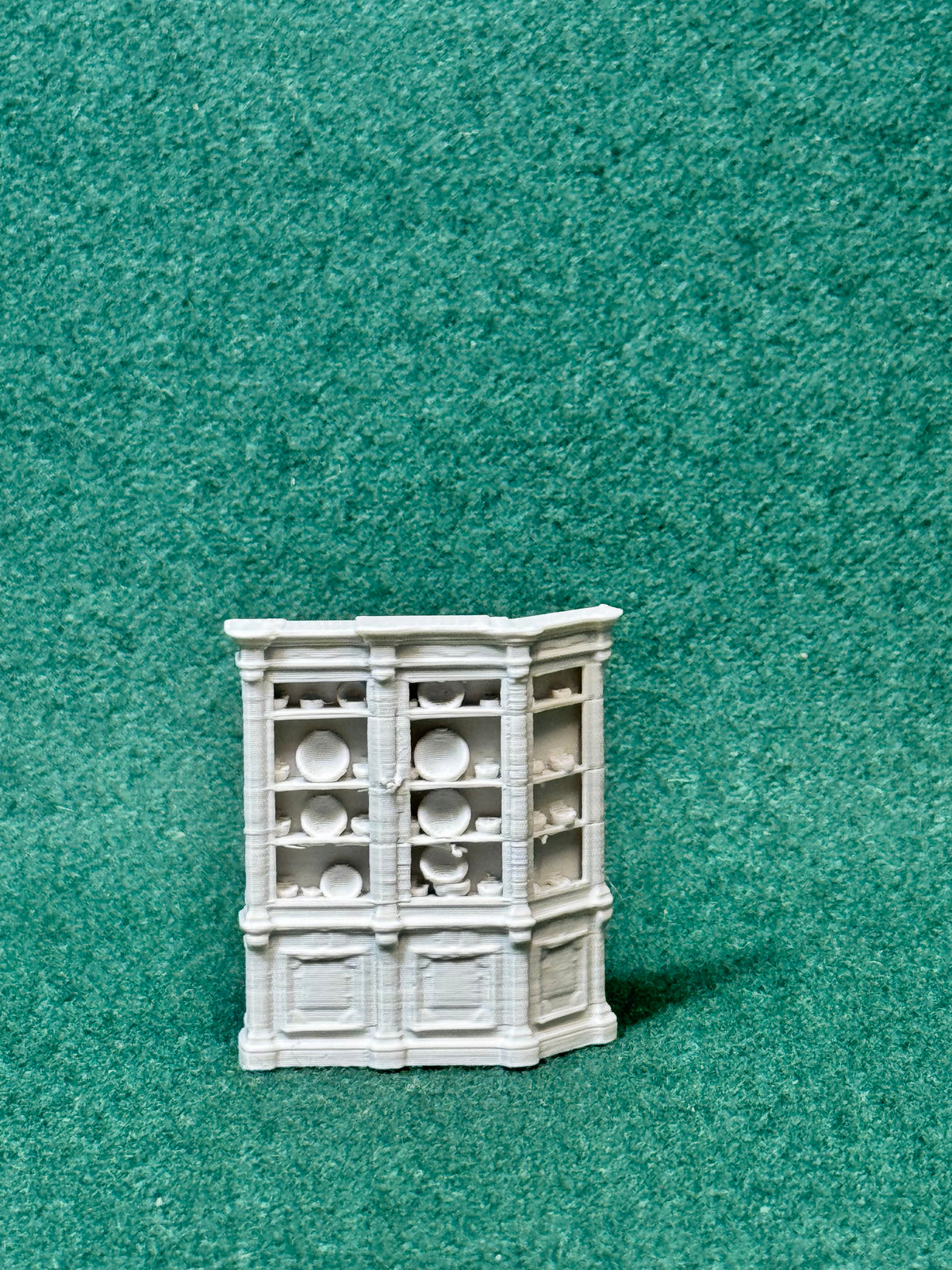 Puppenhaus Mini Vitrine aus der Viktorianischen Ära 1 Miniatur 1:12 Möbel