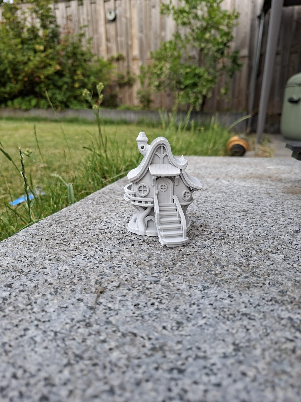 Verzaubertes Feenhaus Baumhaus Figur Deko Statue Fantasy Mittelalter